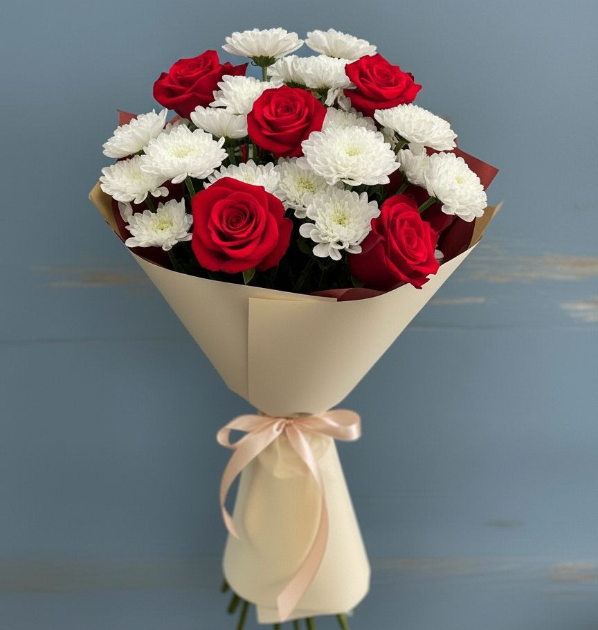 Букет цветов из: Розы и Хризантемы в Уруссу