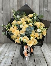 Букет цветов из:  Розы и Лизиантусы #REPLACE_PRED# Уруссу