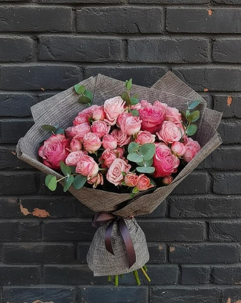 Букет цветов из: Розы в Уруссу