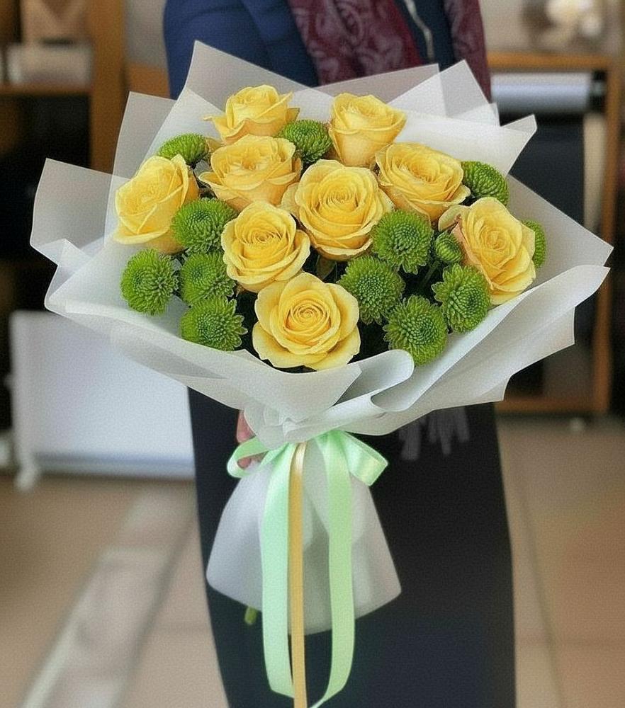 Букет цветов из: Хризантемы и Розы в Уруссу