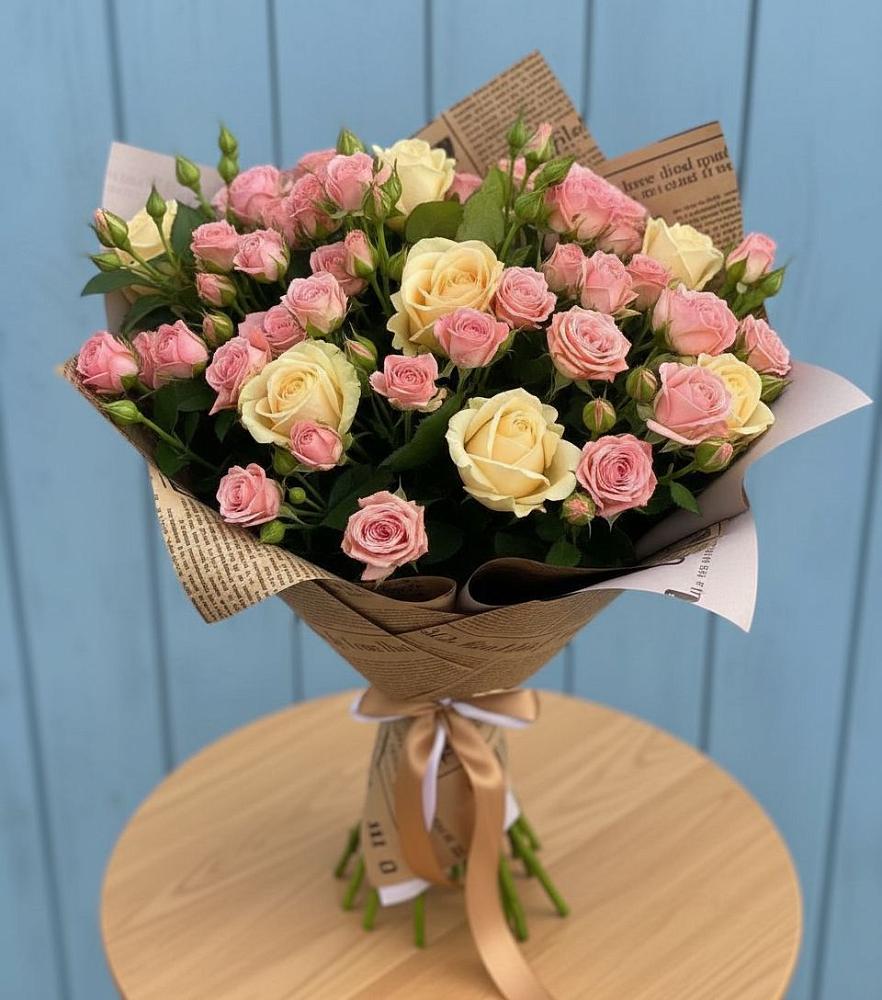 Букет цветов из: Розы в Уруссу