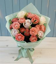 Букет цветов из:  Розы в Уруссу