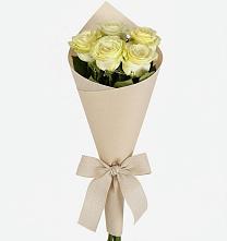 Букет цветов из:  Розы в Уруссу