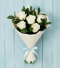 Букет цветов из:  Розы в Уруссу