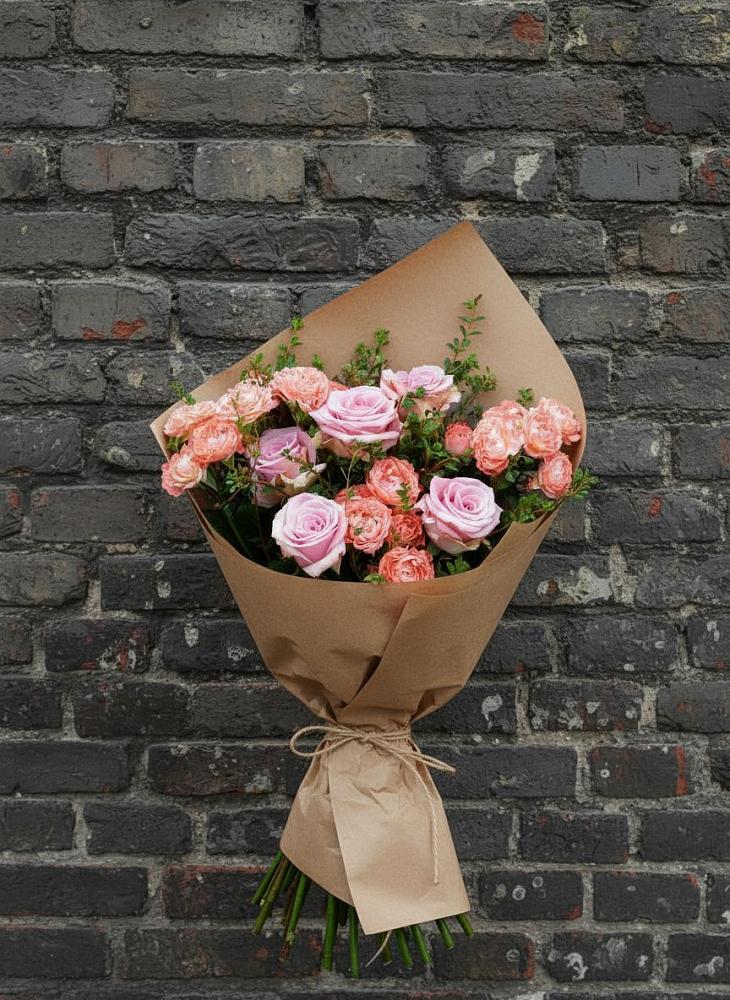 Букет цветов из: Розы в Уруссу