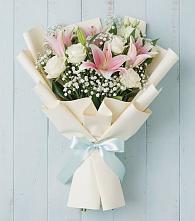 Букет цветов из:  Лилии в Уруссу
