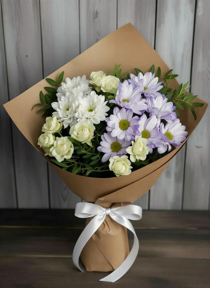 Букет цветов из: Хризантемы и Розы в Уруссу